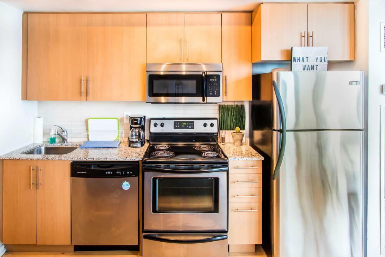 Micasa Suites - Stylish Condo In Maple Leaf Square Toronto Zewnętrze zdjęcie